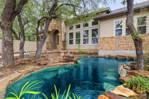 4 minutes from Canyon Lake with Jacuzzi, BBQ, Firepit, 1GbpWifi, and More